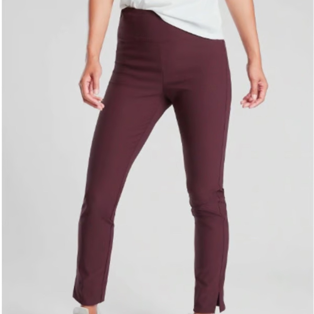 Athleta Wander Slim‎ Ankle Pant Burgundy Maroon Side Zip Travel Trousers Size 8